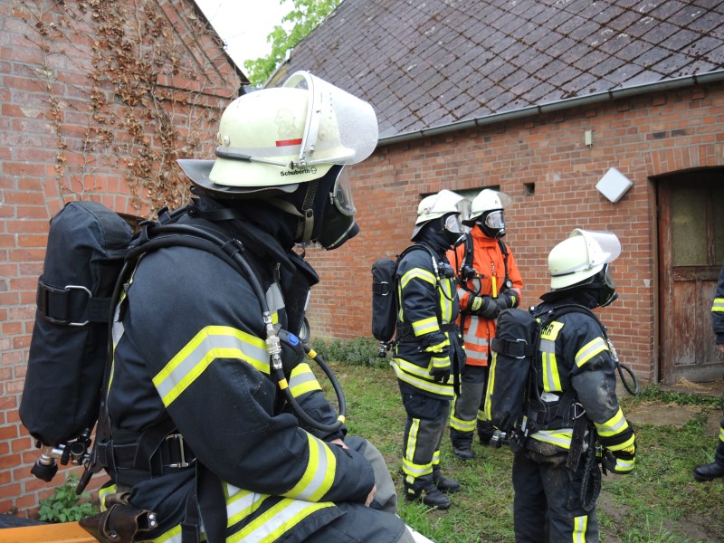 Brandbekämpfung 1. OG 15