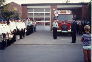 1975 08 08 Fahrzeuguebergabe FFT 1