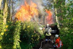 Weiterlesen: Wohnhaus brennt in Hunden nieder